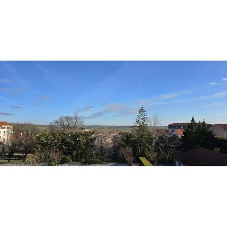 Appartamento Superbe T3 Cosy, Parking Gratuit + Balcon Riom Esterno foto